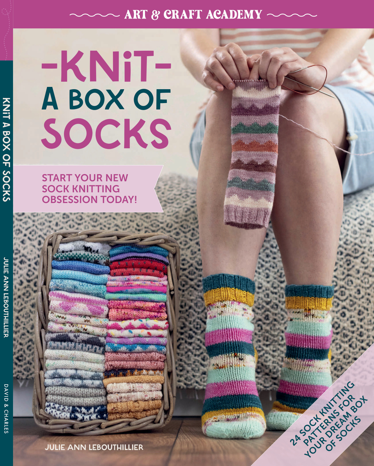 جلد مجله Art & Craft Academy – Knit a Box of Socks 2026 آموزش بافت جوراب‌های دستباف